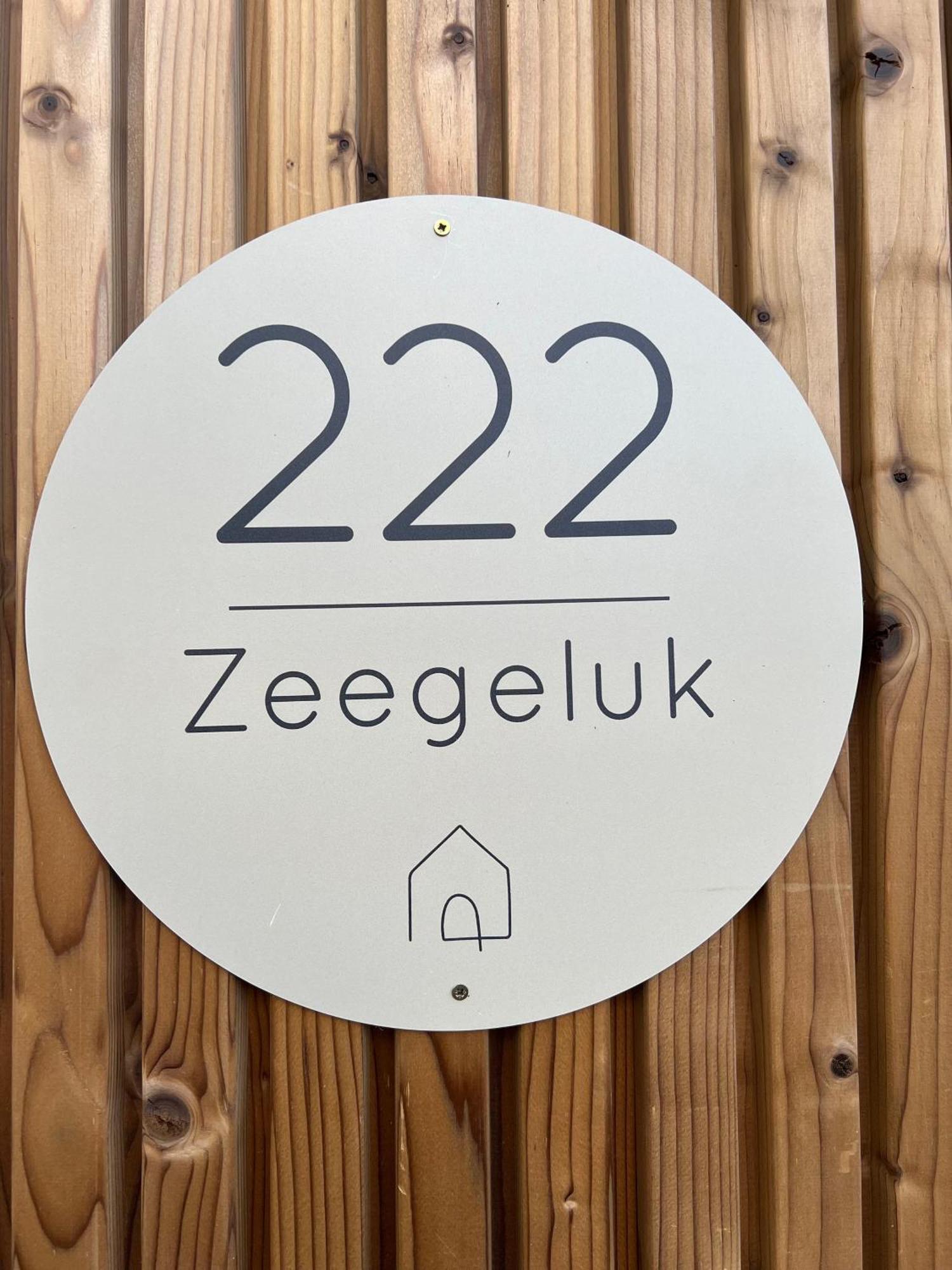 Vakantiehuisje Zeegeluk Vlakbij De Kust Sint Maartensvlotbrug エクステリア 写真